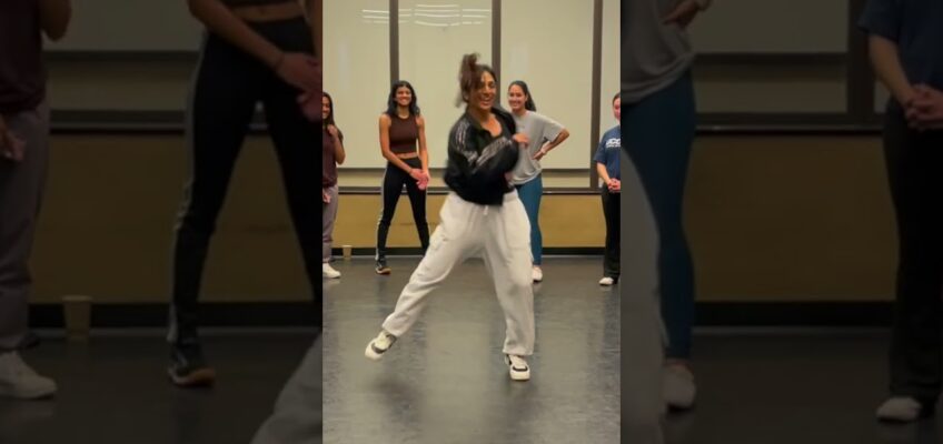 Choreography Chunnari Chunnari | BOLLYWOOD DANCE COVER | Workshop at Yale University by Eshani